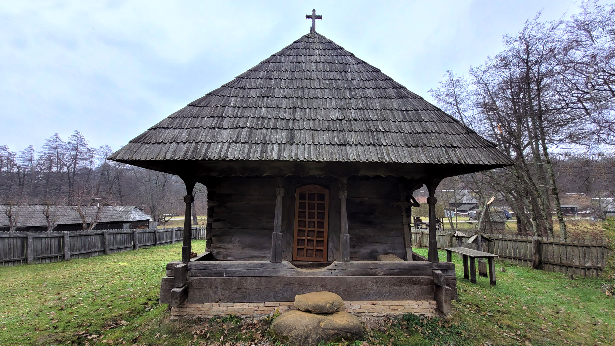 Church from Comănești, Gorj county